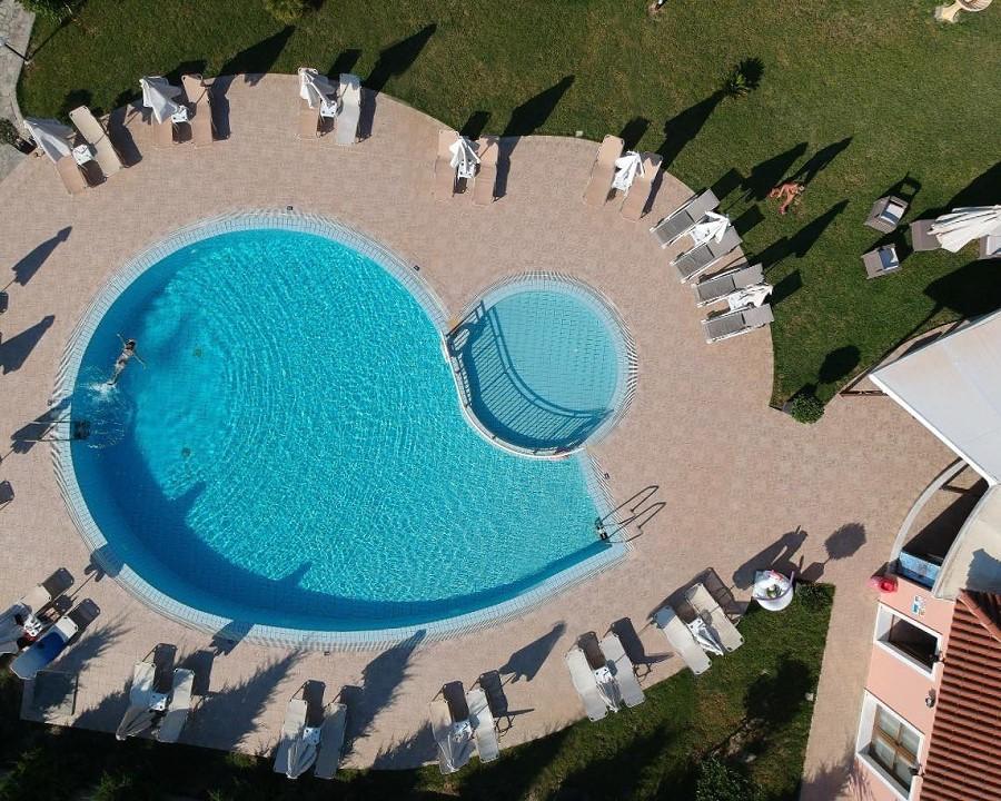 Eleni'S Garden & Castello Suites Alykanas  Esterno foto
